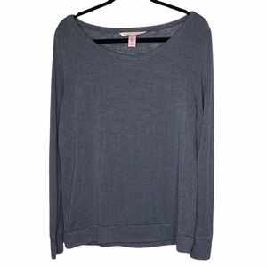 Victoria Secret Long Sleeve Crew Neck Shirt small